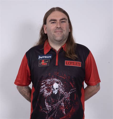 ryan searle darts weight.